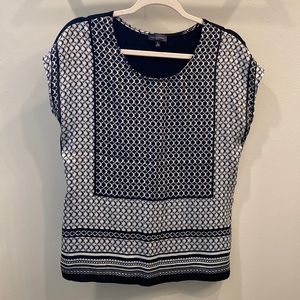 Women’s The Limited Size Medium Top